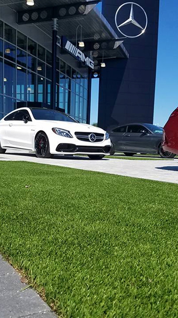 Commercial Synthetic Turf for Rooftops, Patios & Sports Fields